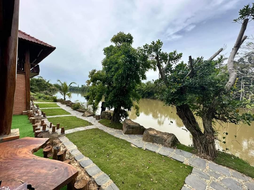 Floor River View Cat Tien Esterno foto